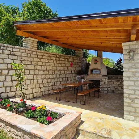 Village Next To The Sea Tatil Evi